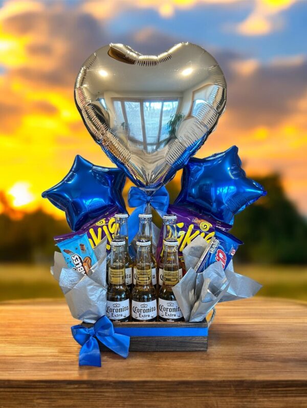 Cheers & Snacks: El Regalo Perfecto